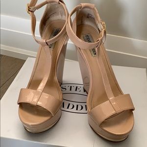 Steve madden sandals